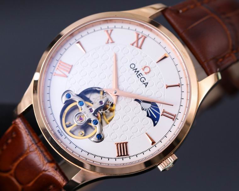 Omega men 42mm M69